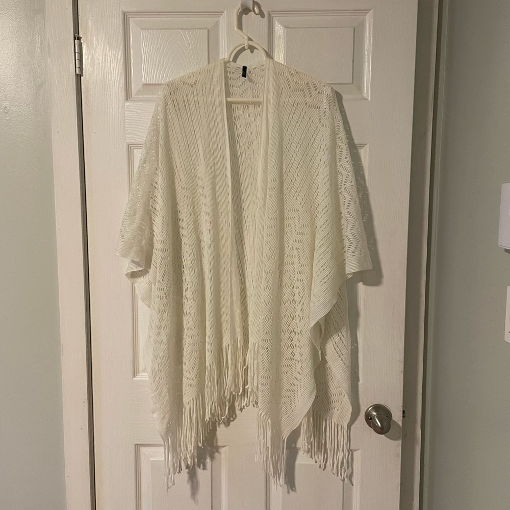 Boho inspired knit kimono